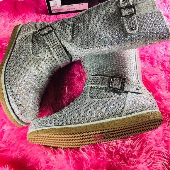 Crystal Rhinestone boots - Picture 5 of 7